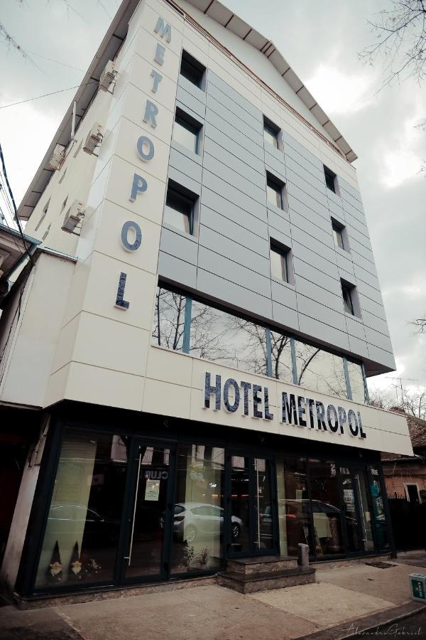 Hotel Metropol Pitesti Luaran gambar