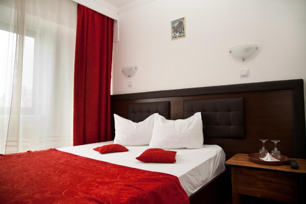 Hotel Metropol Pitesti Luaran gambar